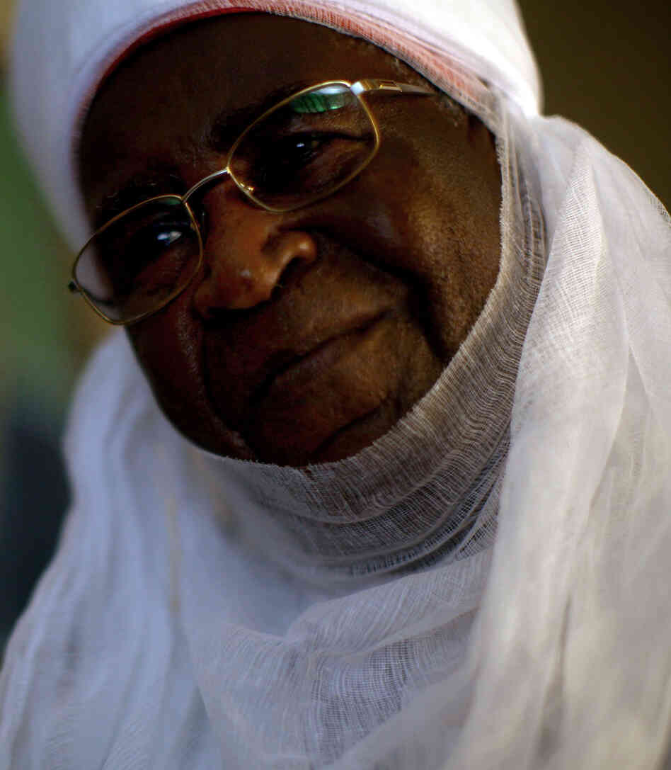 Wada Mohamed Aliyu is the representative for the emir of Kano state, the highest-ranking Muslim leader in the area. Local imams boycotted polio vaccination in 2003 and 2004, but they now solidly support immunization. Wada Mohamed Aliyu is the representative for the emir of Kano state, the highest-ranking Muslim leader in the area. Local imams boycotted polio vaccination in 2003 and 2004, but they now solidly support immunization.