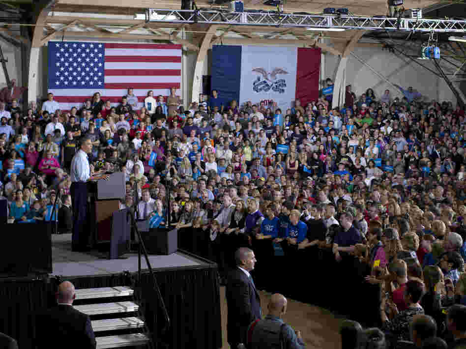 President Obama campaigned at Cornell College in Mount Vernon, Iowa, on Wednesday.