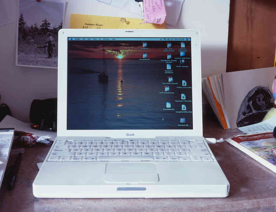 T.L. Laptop 2009