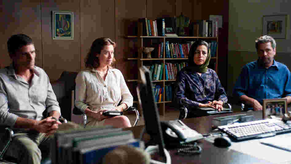 Jews Alon and Orith Silberg (Pascal Elbe and Emmanuelle Devos) and Palestinians Leila and Yacine Al Bezaaz (Areen Omari and Mehdi Dehbi) find out that their sons have been switched at birth. Jews Alon and Orith Silberg (Pascal Elbe and Emmanuelle Devos) and Palestinians Leila and Yacine Al Bezaaz (Areen Omari and Mehdi Dehbi) find out that their sons have been switched at birth.