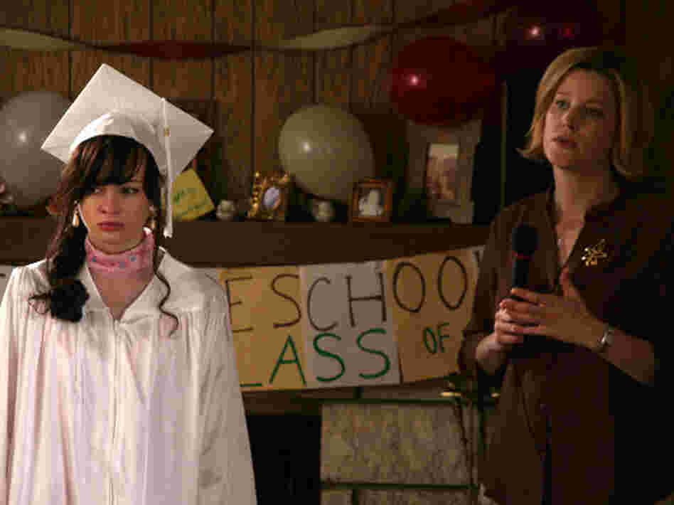 Bethany runs away to live with her father after growing tired of living under her mother June's (Anna Gunn) thumb.