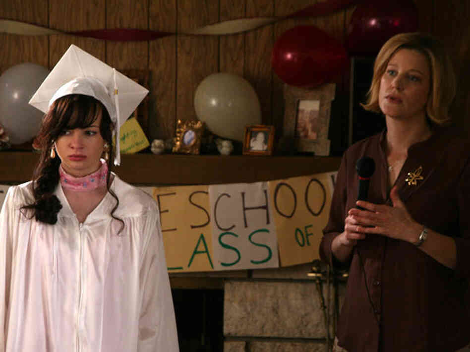 Bethany runs away to live with her father after growing tired of living under her mother June's (Anna Gunn) thumb.