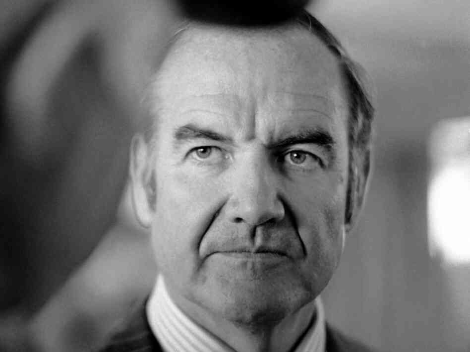 McGovern listens to a constituent in 1974.