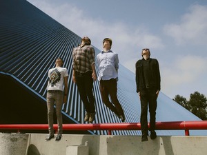 Alt-J.