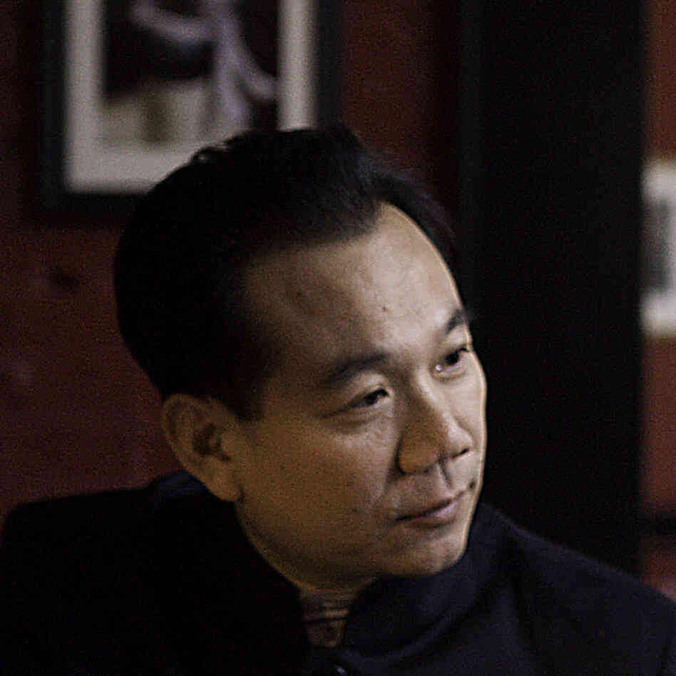 Da Chen is also the author of Brothers. Da Chen is also the author of Brothers.