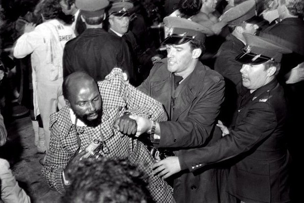 Kumalo was arrested by police at a boxing match between Victor Galindez and Richie Kates at Wembley Stadium in Johannesburg, May 1976.