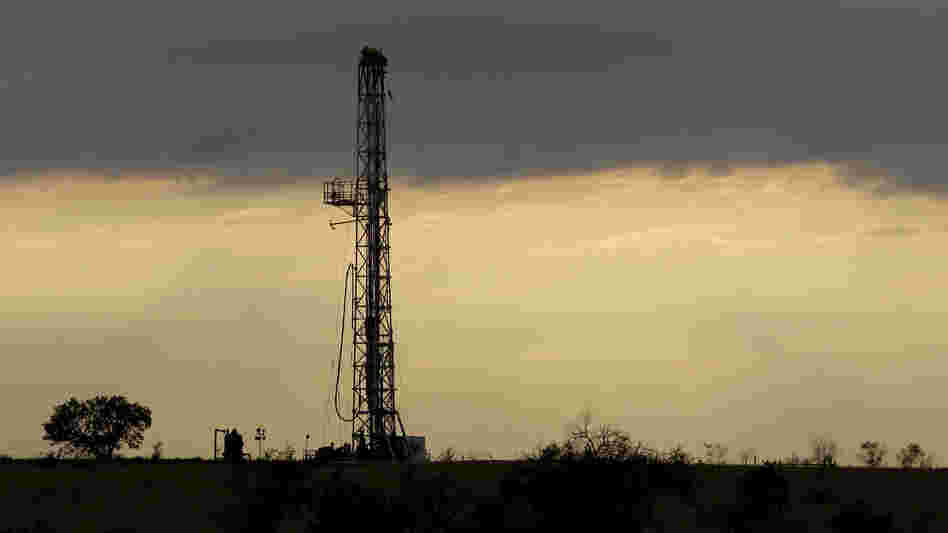 A drilling rig near Kennedy, Texas, on May 9. U.S. oil output is surging so fast that the United States could soon overtake Saudi Arabia as the world's biggest producer.