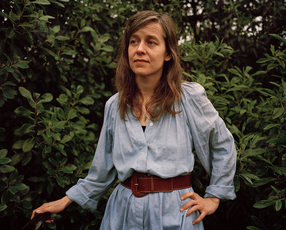 <em>Helene</em>