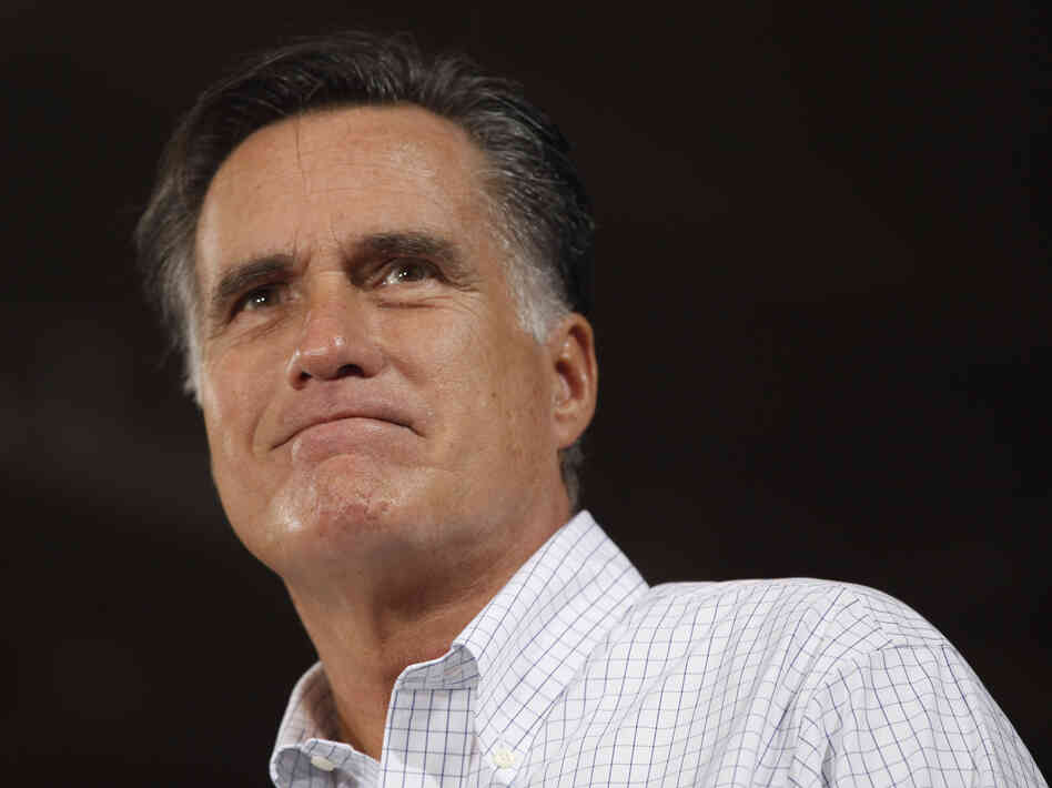 Mitt Romney at a campaign stop Monday in Avon Lake, Ohio.