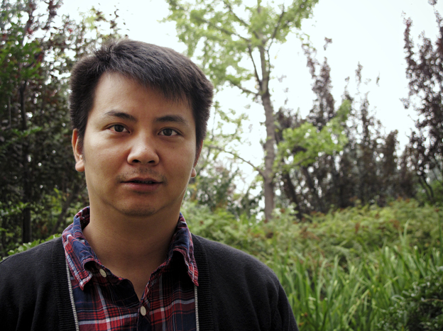 Filmmaker Zhang Zanbo made a documentary showing how local officials go to great lengths to prevent citizens from lodging protests in Beijing. The local officials sometimes pay bribes to have complaints erased from government records.