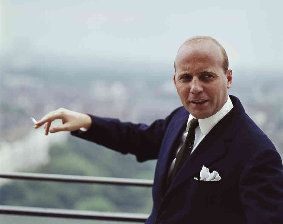 Late composer and conductor Hans Werner Henze, circa 1965. Late composer and conductor Hans Werner Henze, circa 1965.