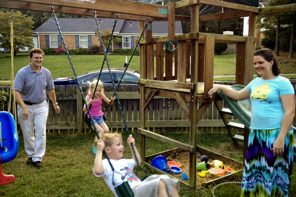 Shannon and Lee Dingle say help from family and their strong faith have helped them stay on financially sound ground.
