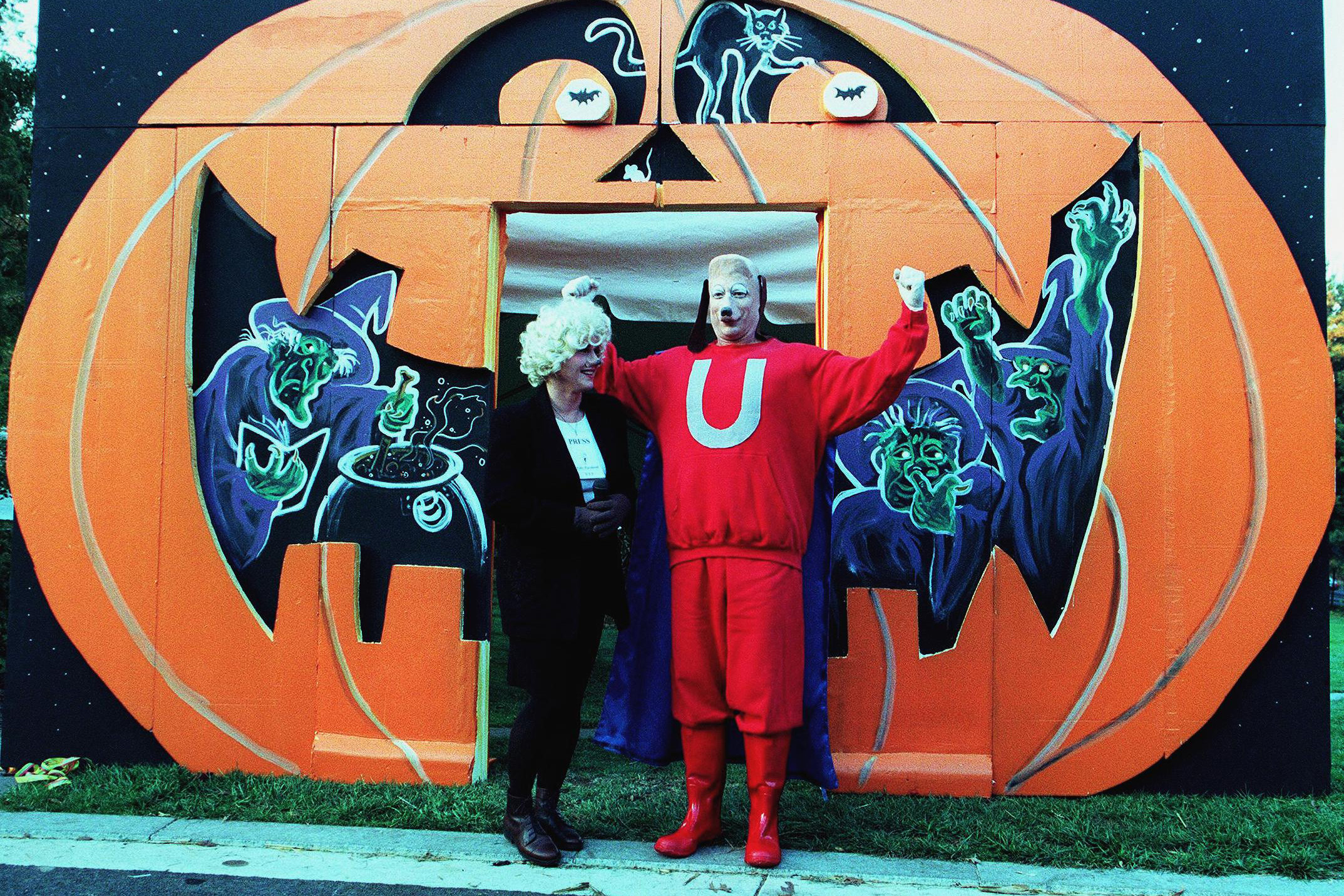 In 1999, the Gores dressed as 1960s cartoon characters Underdog and Polly Purebred — as Al Gore was vying for the Democratic Party nomination for president.