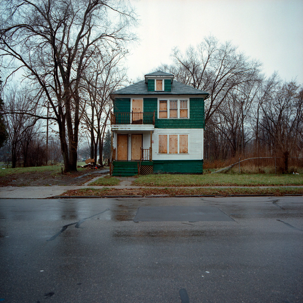 Photos from the <em>100 Abandoned Houses</em> project