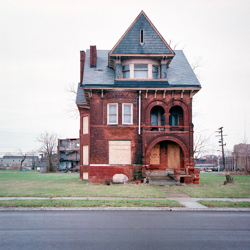 Photos from the <em>100 Abandoned Houses</em> project