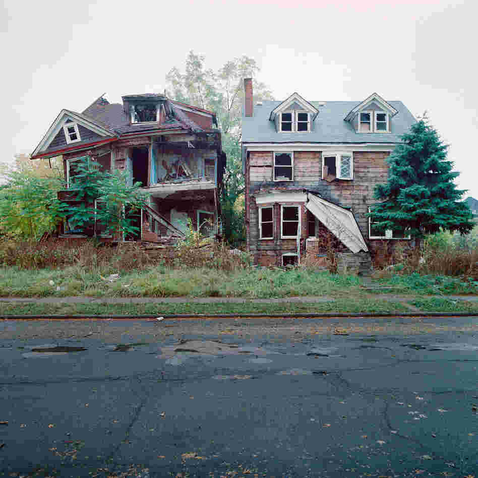 Photos from the 100 Abandoned Houses project
