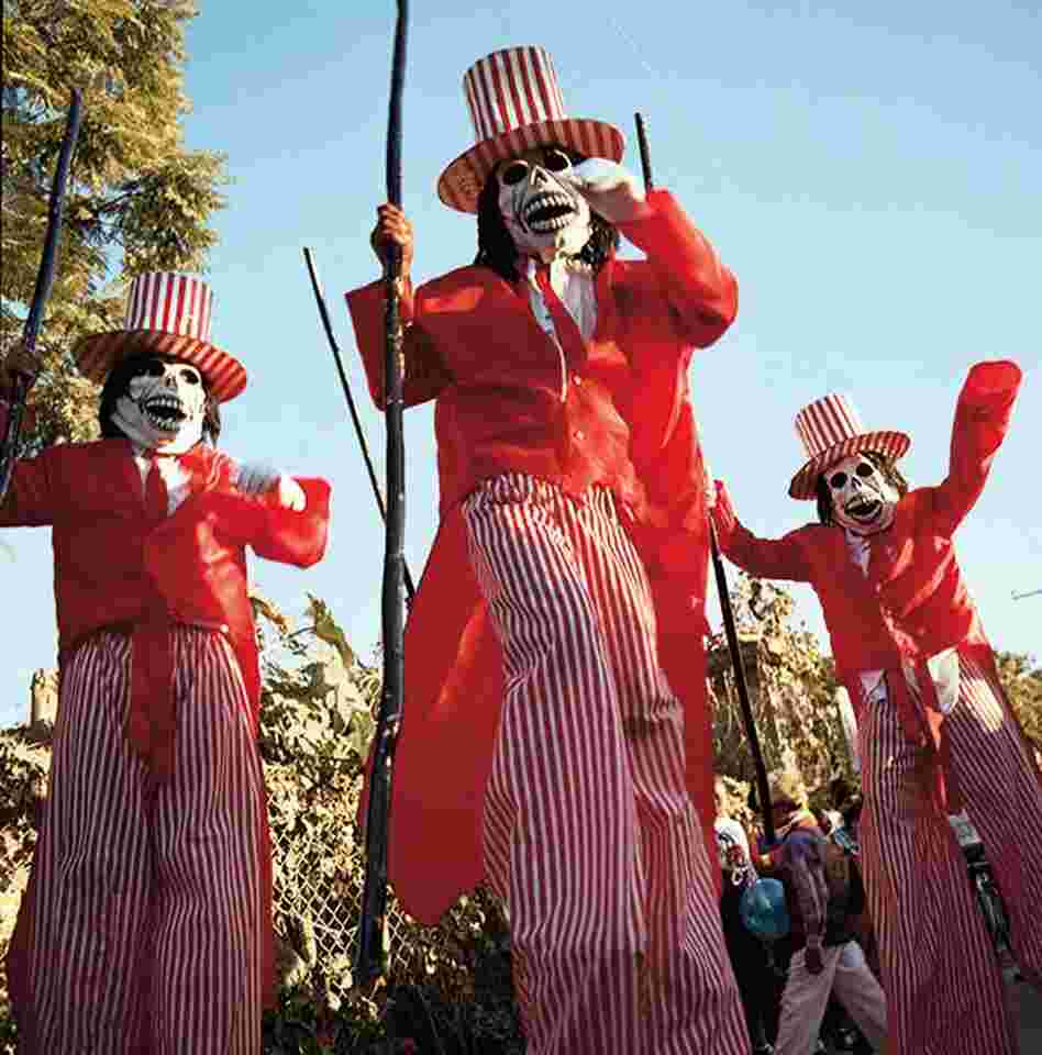 Stilt men, comparsas, Etla, Oaxaca