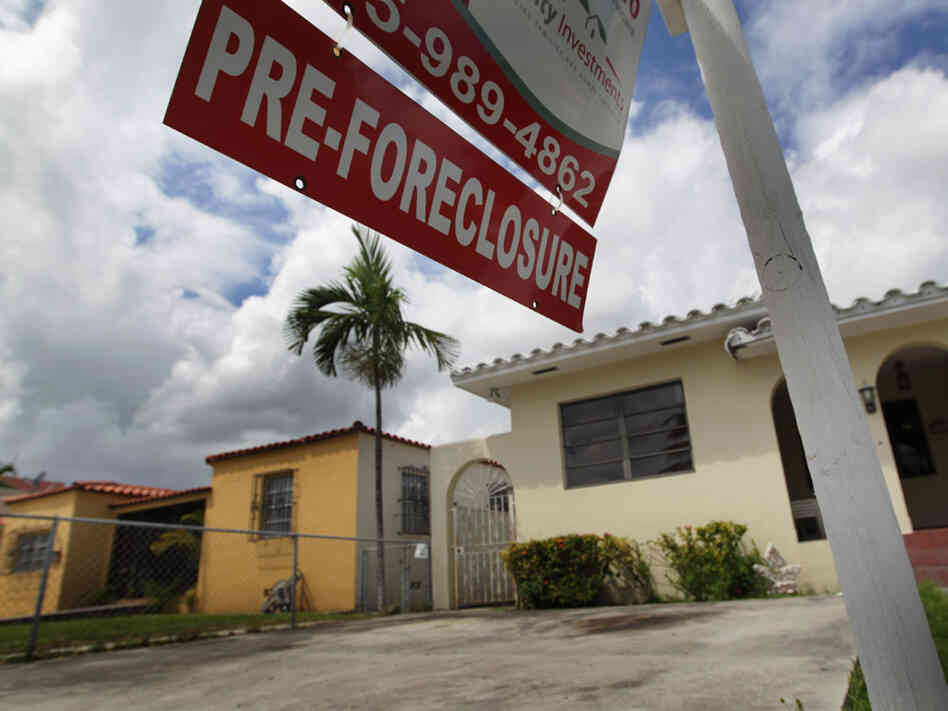 Foreclosure sign Foreclosure sign