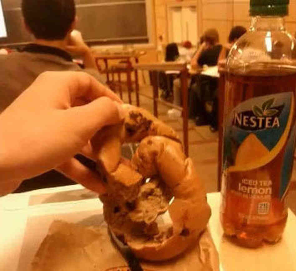 Mobius-sliced bagel