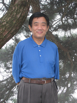 Yang Jisheng is a Chinese author and journalist. After graduating from Tsinghua University, he was a career journalist with Xinhua News Agency.