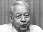 Lee MacPhail in 1985. Lee MacPhail in 1985.