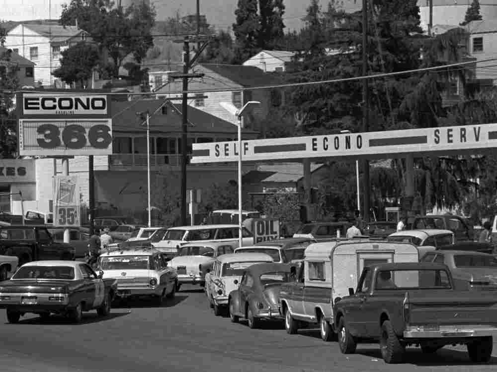 Gas Lines Evoke Memories Of Oil Crises In The 1970s The Picture Show