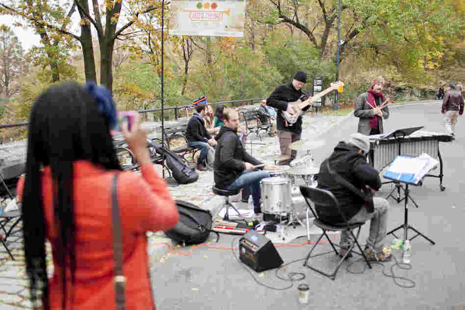 The 110th and Central Park West gate saw a crowd assemble around vibraphonist Chris Dingman's quartet.
