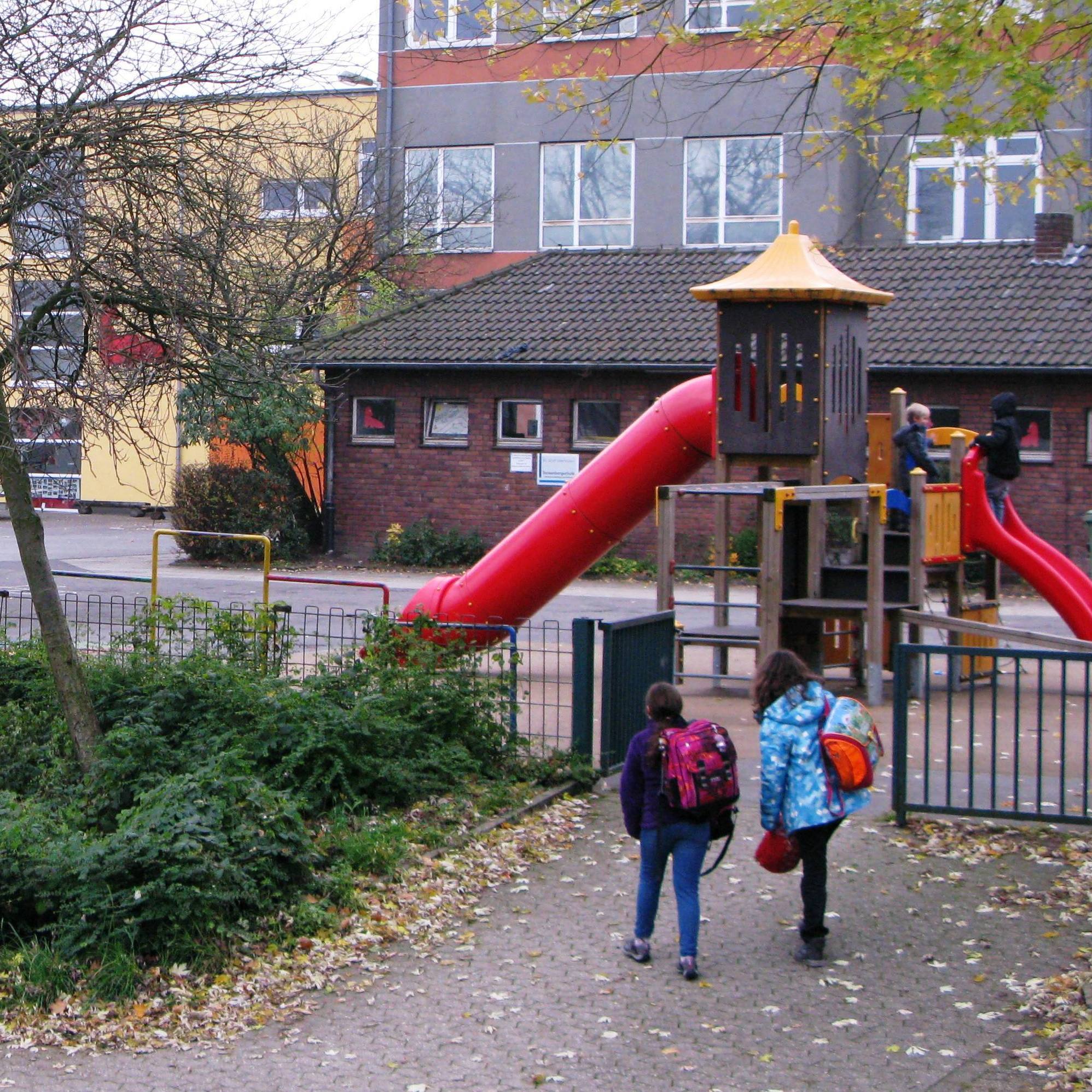 Tackenberg elementary school in Oberhausen, slated to close by mid-2015, is one of the casualties of the city's required austerity measures.