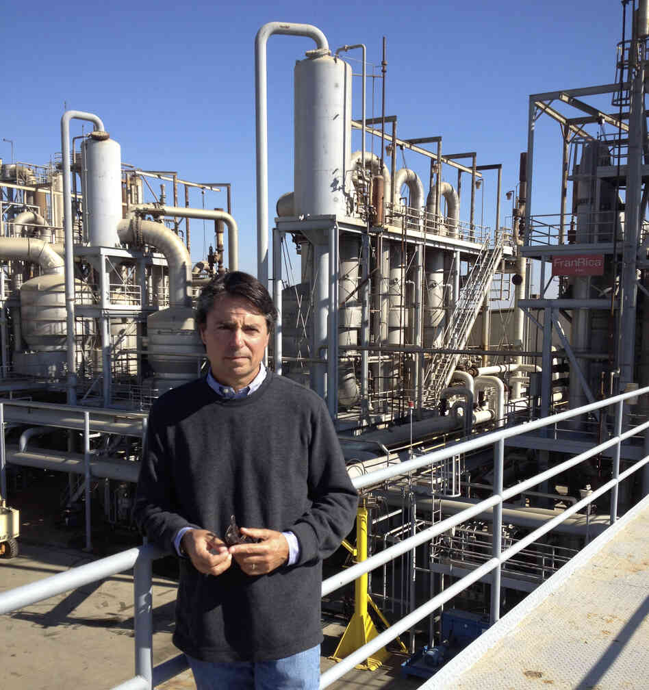 Stuart Woolf, managing director of Los Gatos Tomato Products, says he has already taken many major steps to increase his company's efficiency and reduce its carbon footprint. But he says California's new climate law is introducing new uncertainty and costs into the business. Stuart Woolf, managing director of Los Gatos Tomato Products, says he has already taken many major steps to increase his company's efficiency and reduce its carbon footprint. But he says California's new climate law is introducing new uncertainty and costs into the business.
