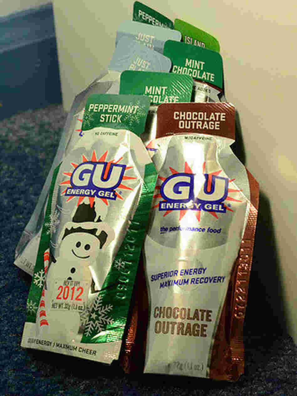 GU energy gels, pictured above, come in caffeinated and non-caffeinated flavors. Of the gels pictured above, chocolate outrage, mint chocolate, island nectar, and just plain all contain caffeine, while peppermint stick doesn't. GU energy gels, pictured above, come in caffeinated and non-caffeinated flavors. Of the gels pictured above, chocolate outrage, mint chocolate, island nectar, and just plain all contain caffeine, while peppermint stick doesn't.
