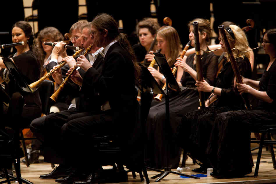 The ORR's players use period instruments — which are much more sensitive to changes in temperature and humidity than modern instruments. Despite the challenges, these master musicians gave a phenomenal performance on this dry, cold night in New York.