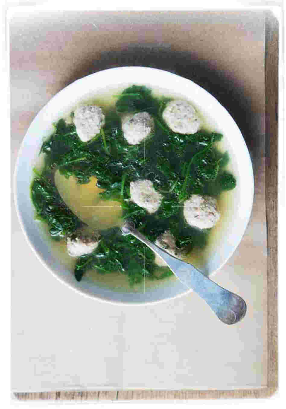 Chicken Broth With Spinach & Little Meatballs Chicken Broth With Spinach & Little Meatballs