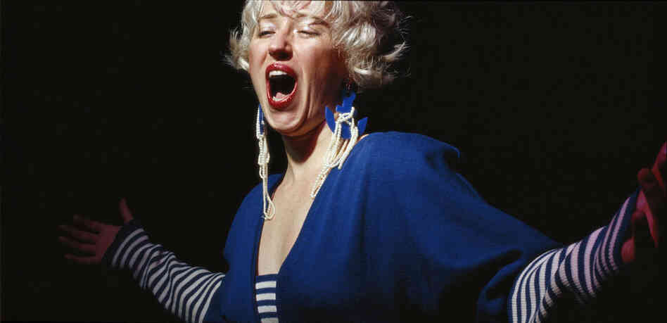 Cindy Sherman. Untitled #119. 1983. Chromogenic color print, 48 1/2 x 94" (115.6 x 238.8 cm). Cindy Sherman. Untitled #119. 1983. Chromogenic color print, 48 1/2 x 94" (115.6 x 238.8 cm).