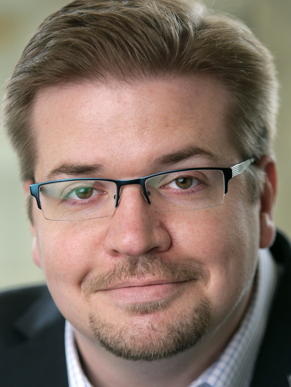 Todd Andrlik is the curator and publisher of RagLinen.com, an online museum of historical newspapers dating back to the 16th century.