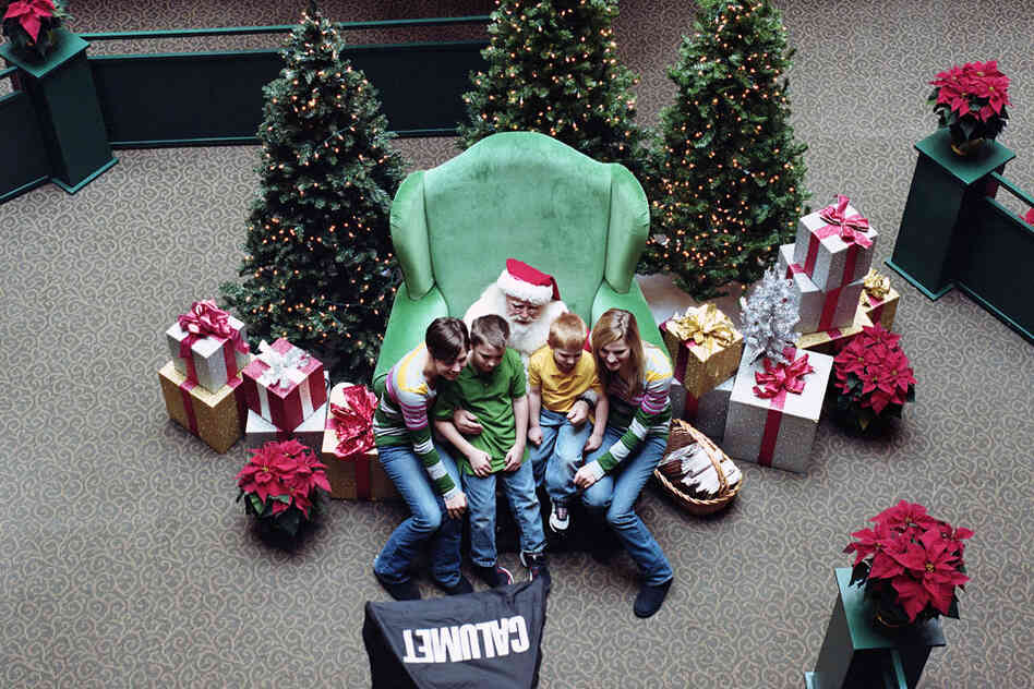 Pictures with Santa, 2010