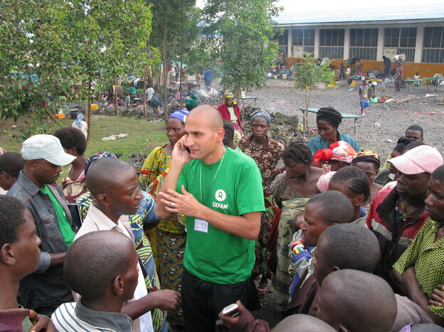 Tariq Riebl, Oxfam humanitarian coordinator in Goma, Democratic Republic of Congo, meets refugees at the Don Bosco Catholic School, where thousands of displaced persons are setting up camp.