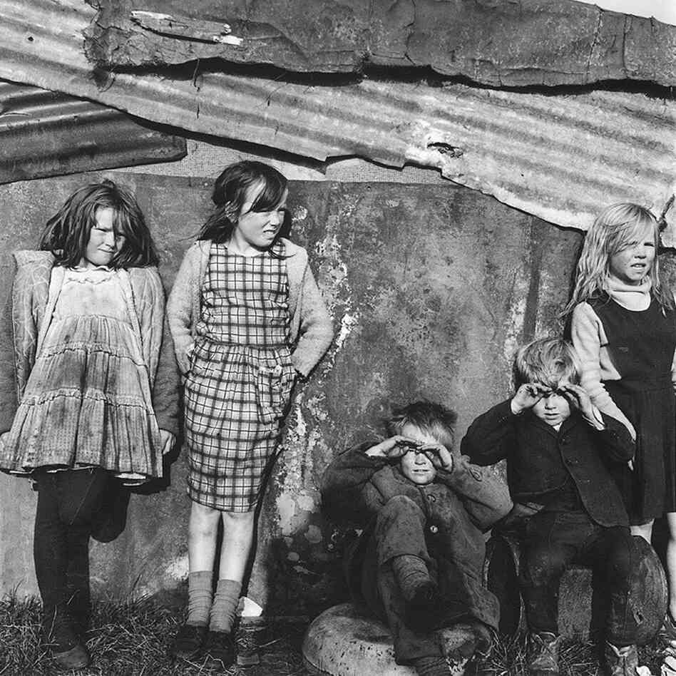 Children at a tin shed, Cherry Orchard