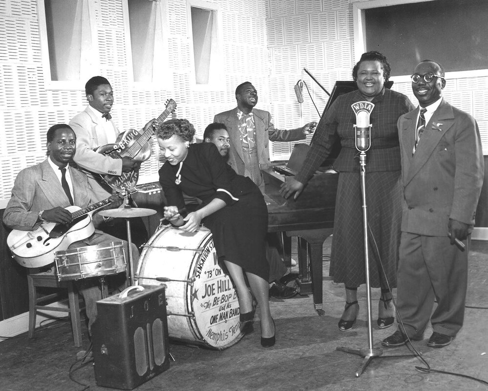 Joe Hill Louis, B.B. King and Rufus Thomas appear on a new multi-disc compilation of electric blues, Plug It In! Turn It Up!