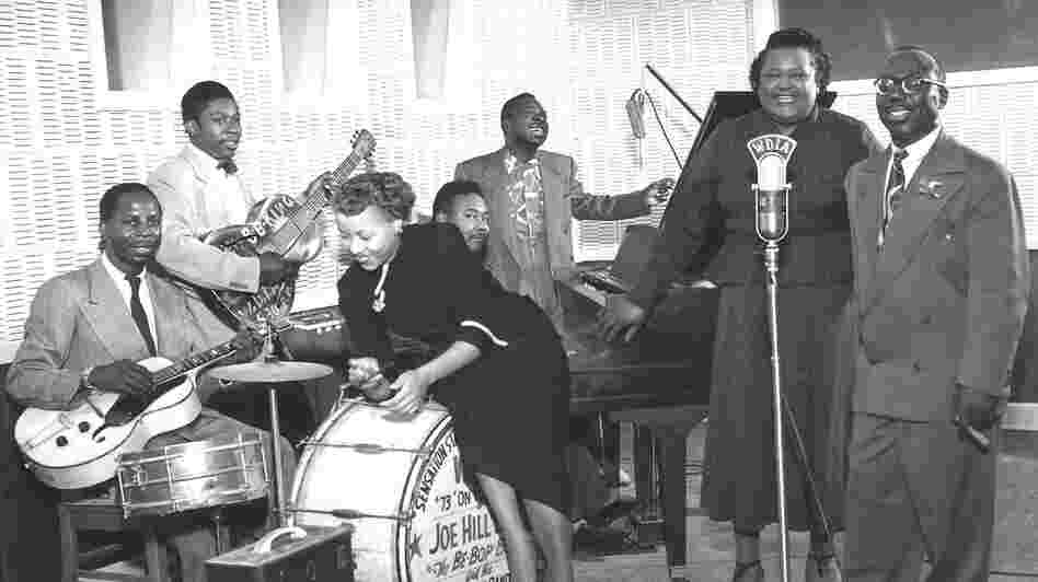 Joe Hill Louis, B.B. King and Rufus Thomas appear on a new multi-disc compilation of electric blues, Plug It In! Turn It Up!