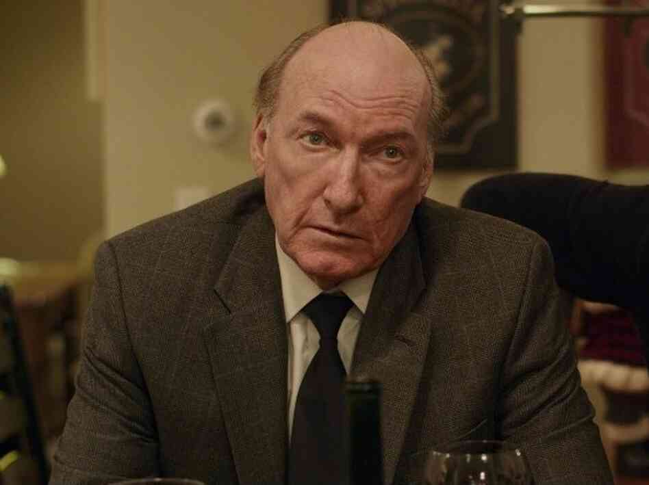 Fitzgerald family patriarch Big Jim (Ed Lauter) comes home for the holiday, hoping for forgiveness from the family he abandoned years before. Fitzgerald family patriarch Big Jim (Ed Lauter) comes home for the holiday, hoping for forgiveness from the family he abandoned years before.