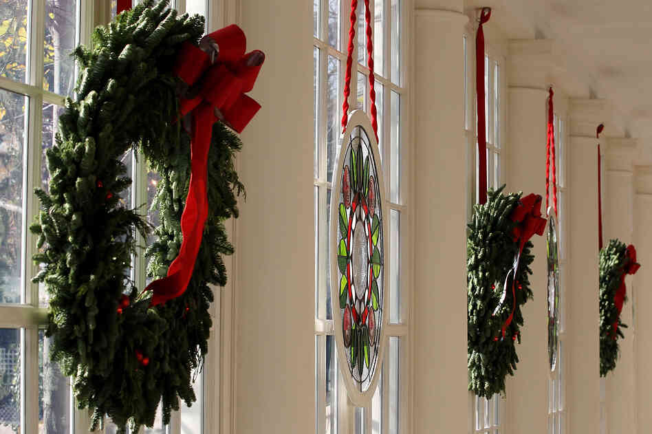 The East Wing features a stained glass window created by Chicago-based artist David Lee Csicsko.