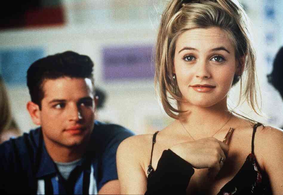 The use of the word random as slang found its way into Amy Heckerling's 1995 hit film, Clueless, starring Alicia Silverstone. The use of the word random as slang found its way into Amy Heckerling's 1995 hit film, Clueless, starring Alicia Silverstone.