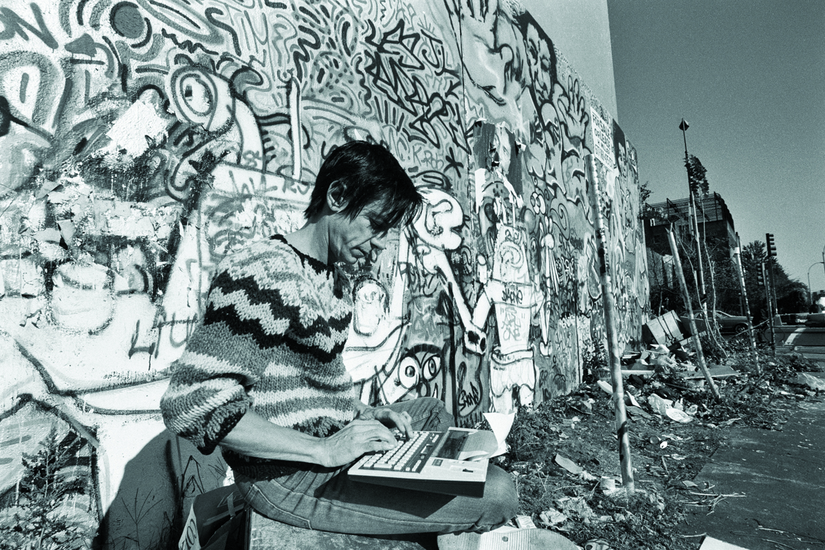 Iggy Pop in New York for the Dec. 10, 1984, issue of <em>People</em> magazine.