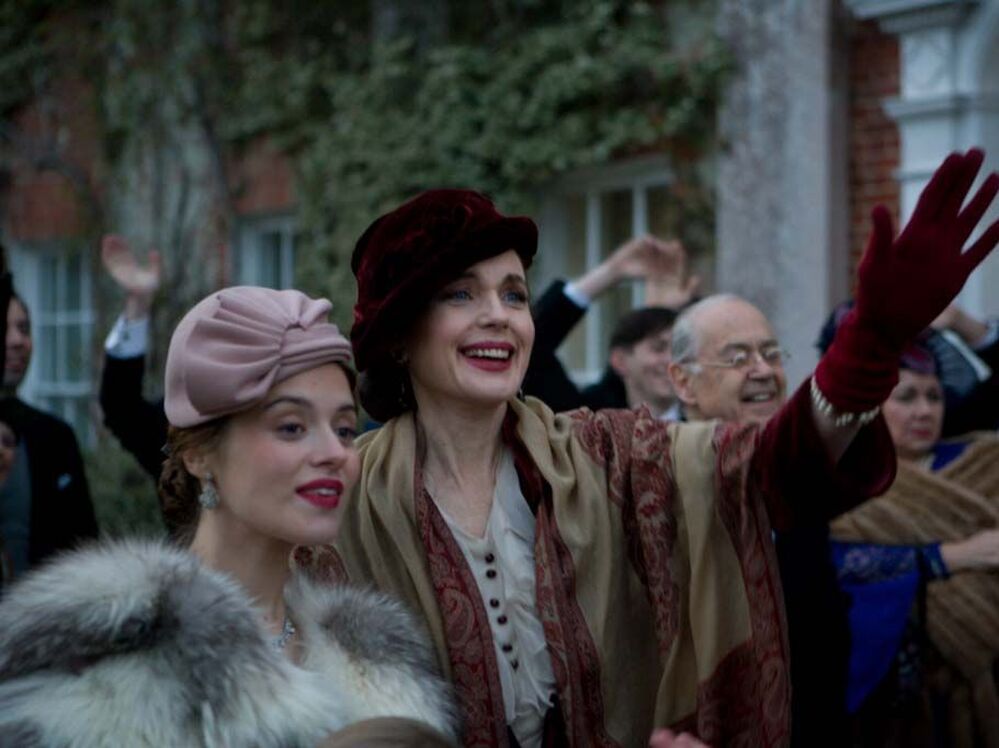 Much to the chagrin of Dolly's mother (Elizabeth McGovern, right), Dolly's feelings imperil the plans she has for her daughter.