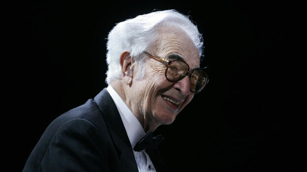 Dave Brubeck performs along with his Dave Brubeck Quartet in November 2005. (AFP/Getty Images)