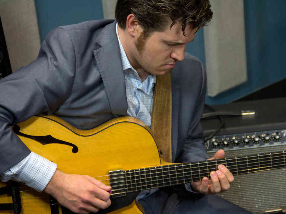 Los Angeles jazz guitarist Graham Dechter.