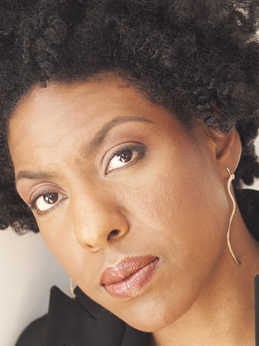 Ayana Mathis is a graduate of the Iowa Writers' Workshop. The Twelve Tribes of Hattie is her debut novel.