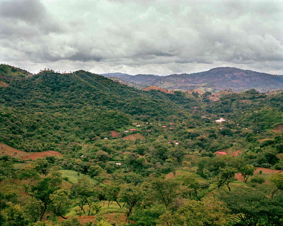 The towns of Santa Marta and Valle Nuevo in Cabanas, El Salvador. After almost 10 years in the Mesa Grande refugee camp in Honduras, people began repatriating on Oct. 10, 1987. More than 4,000 men, women and children returned to El Salvador, in what is said to be one of the largest repatriations in the history of Latin America.