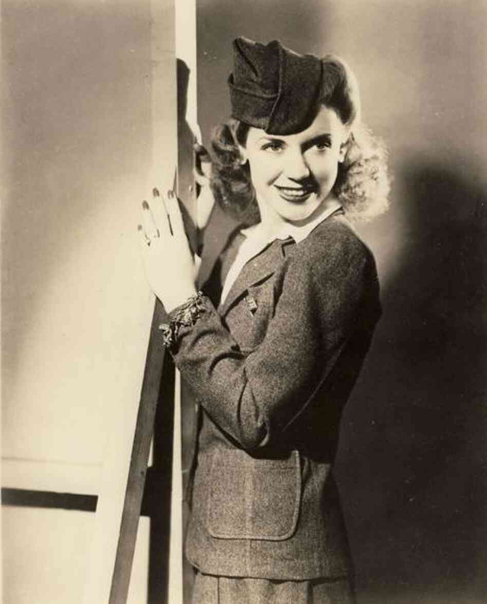 During World War II, "Canteen Girl" Phyllis Jeanne Creore spoke and sang to the troops and their loved ones for 15 minutes every week on NBC radio.