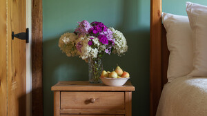 The Abbott Room at the Round Barn Farm got a makeover in 2009.